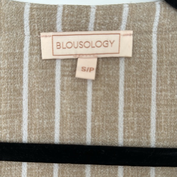 Summer Top - Picture 4 of 6